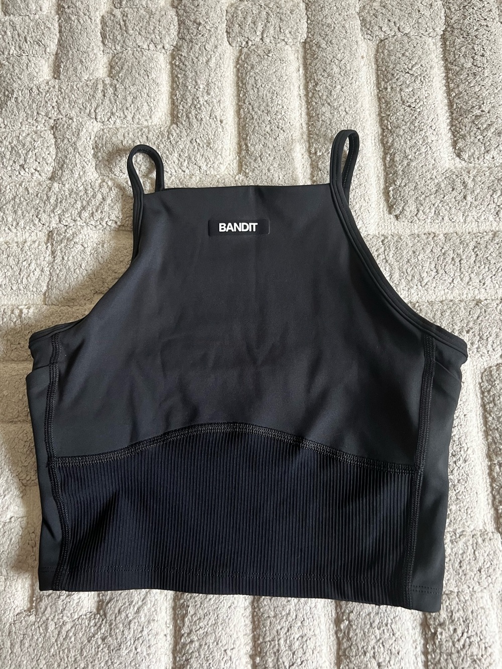 Bandit running black crop top 6 gel pocket high neck - Picture 6 of 8